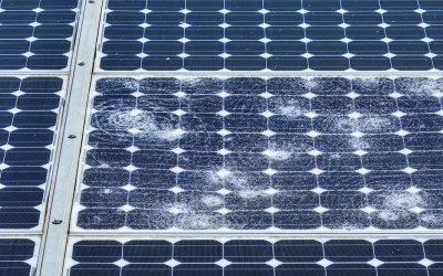 Home - Orobica Tech Pannelli fotovoltaici antigrandine: proteggi il tuo impianto dalle condizioni climatiche estreme